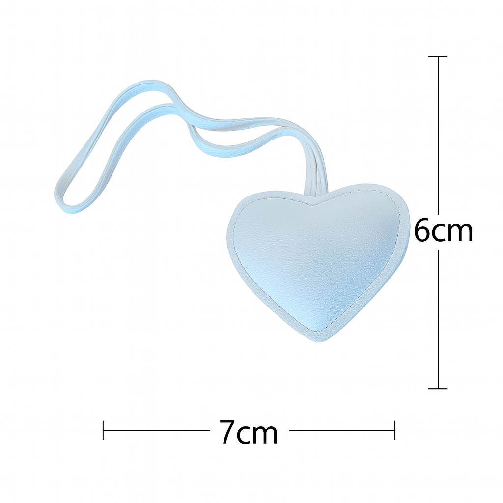 bag charm corazon